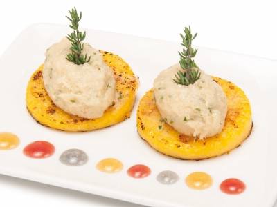 Codfish cream on polenta croutons