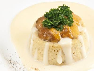 Tourte de cèpes à la crème aux 4 fromages